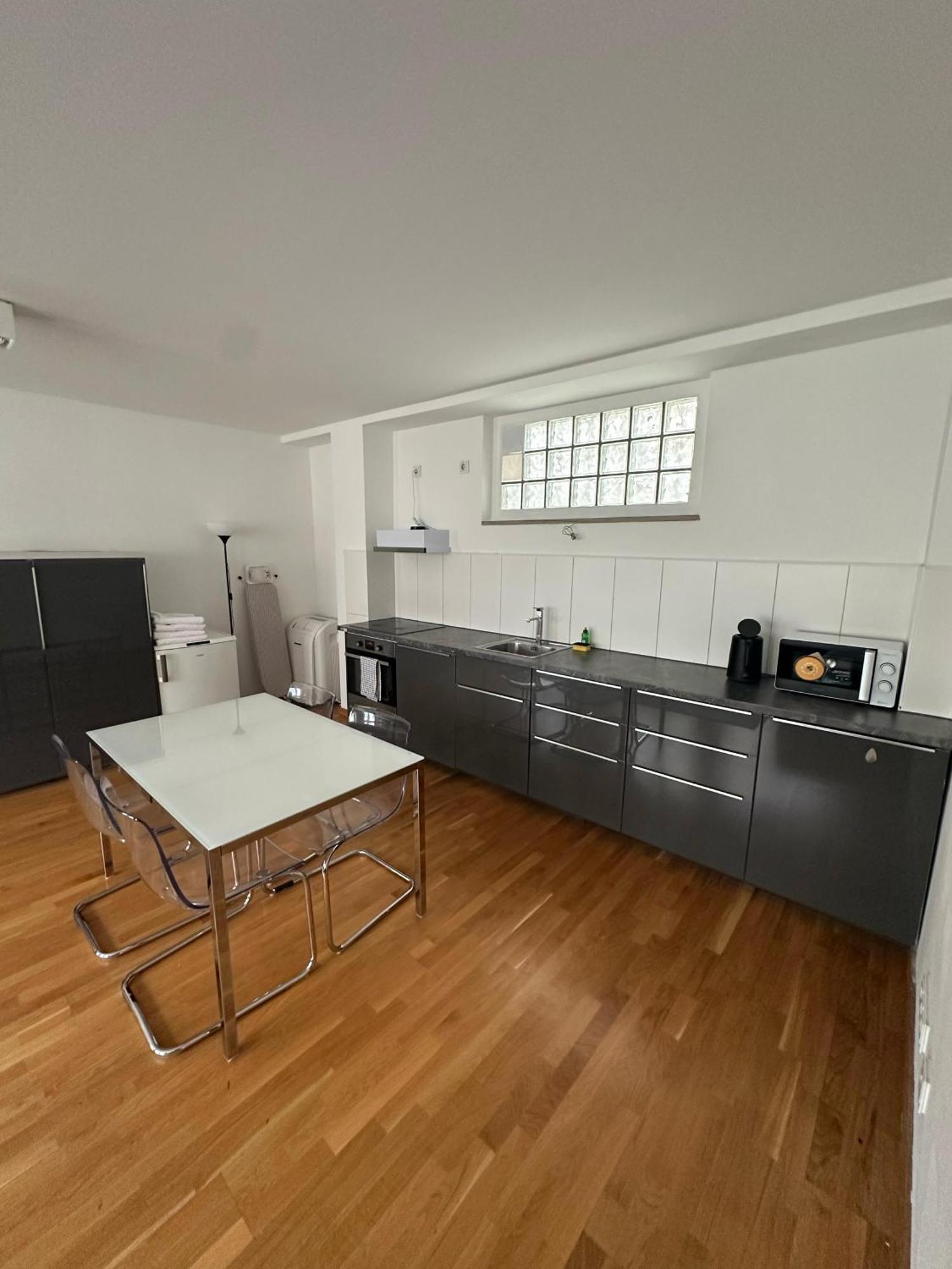 Al Nafurah Apartments München Eksteriør bilde