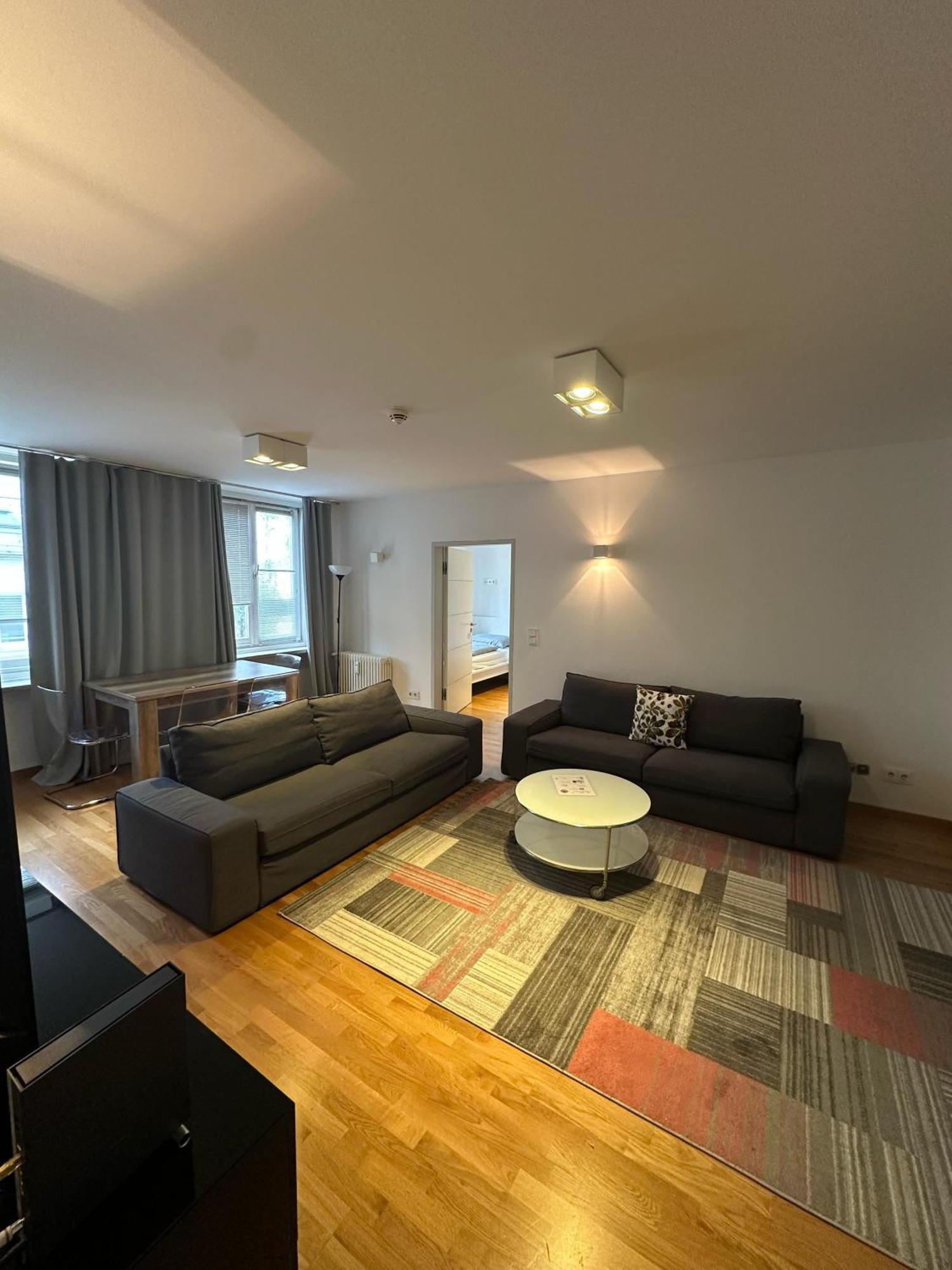 Al Nafurah Apartments München Eksteriør bilde
