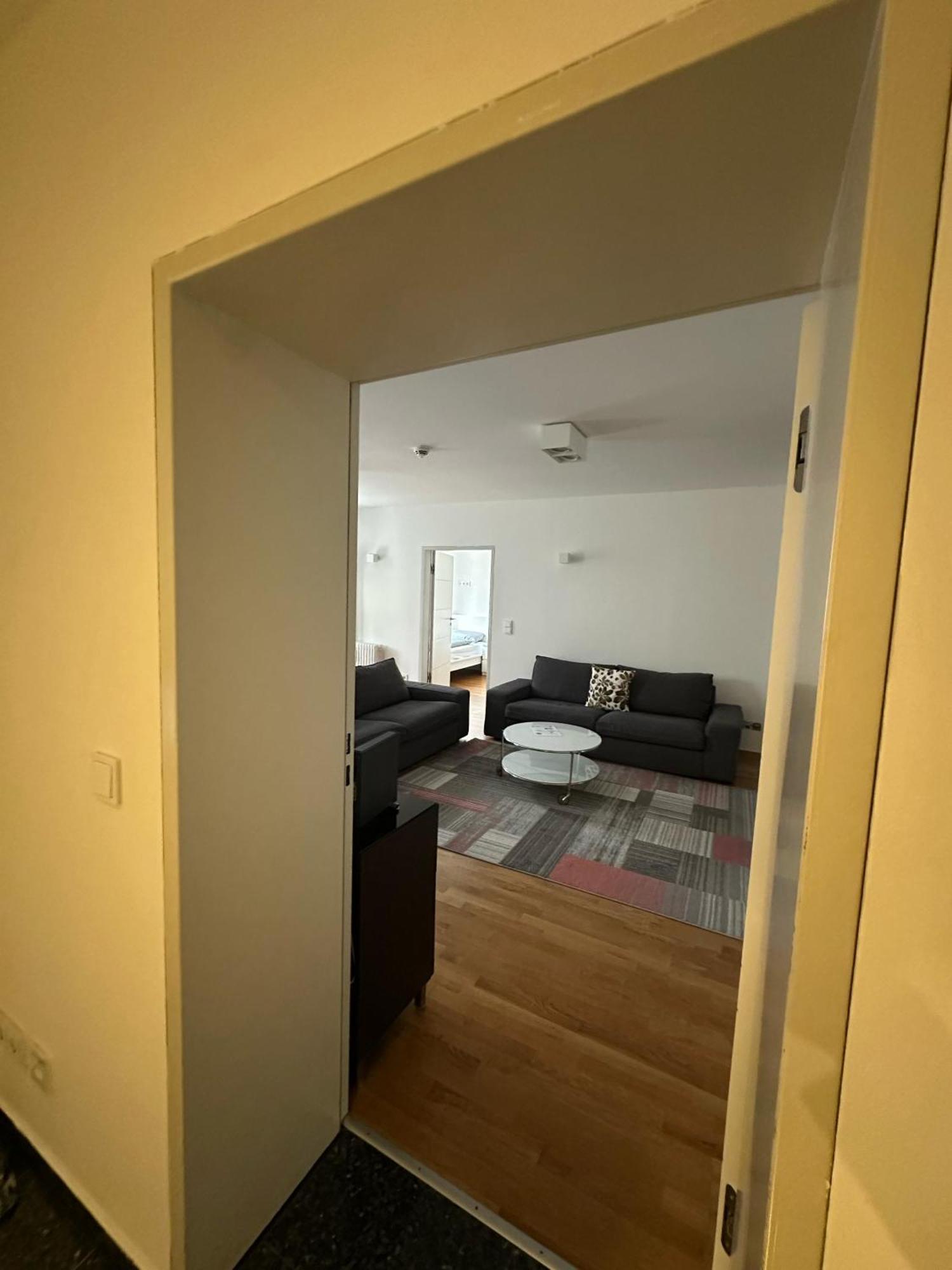 Al Nafurah Apartments München Eksteriør bilde