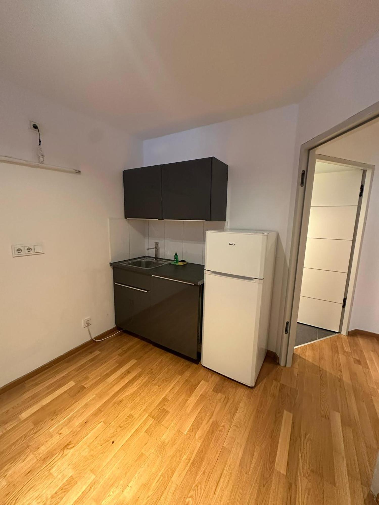 Al Nafurah Apartments München Eksteriør bilde