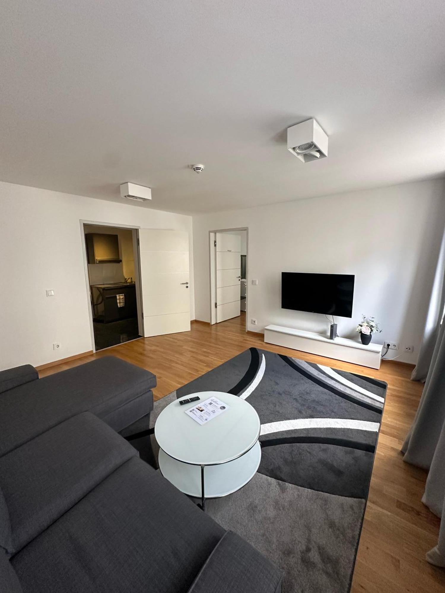 Al Nafurah Apartments München Eksteriør bilde