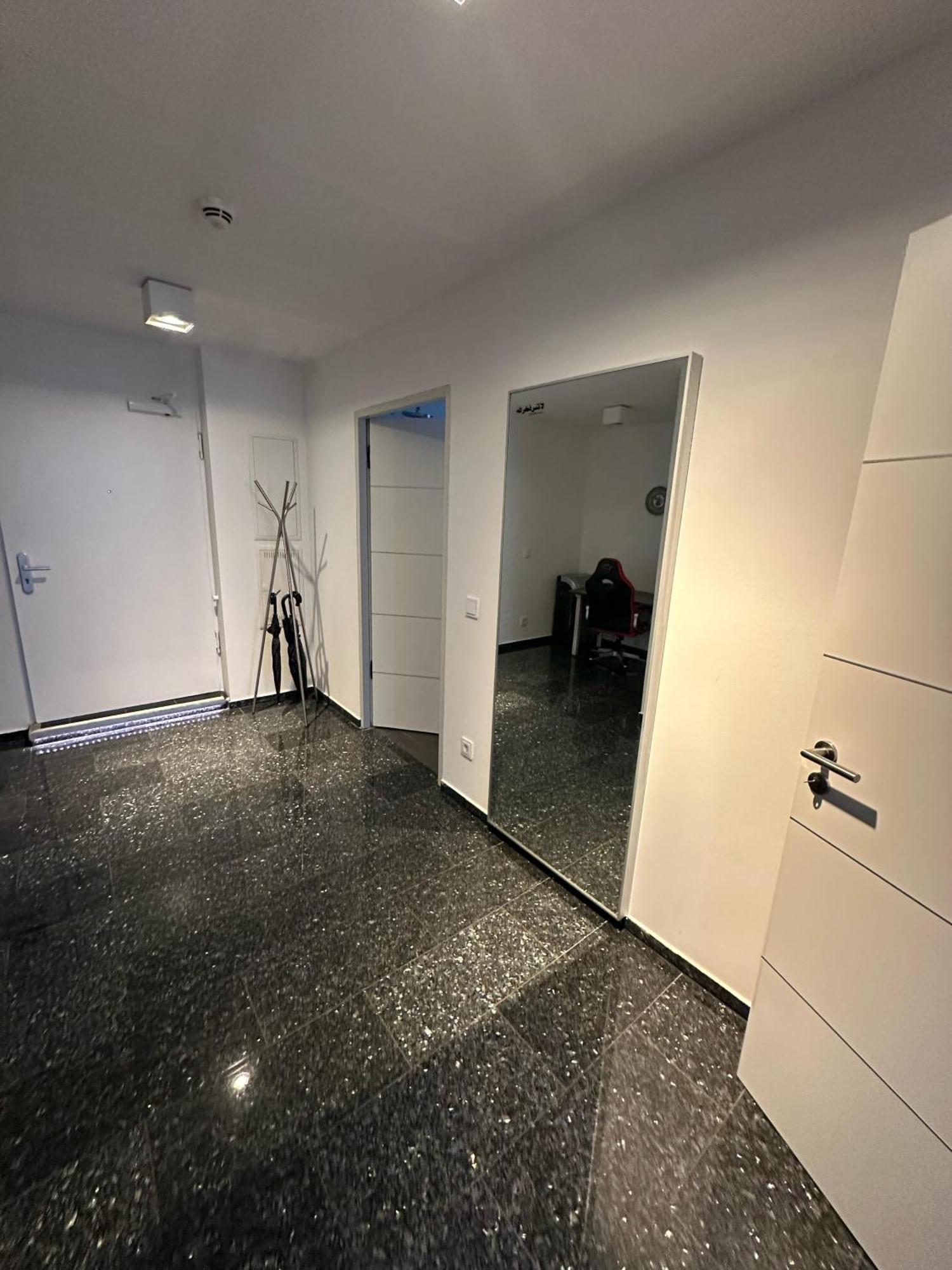 Al Nafurah Apartments München Eksteriør bilde