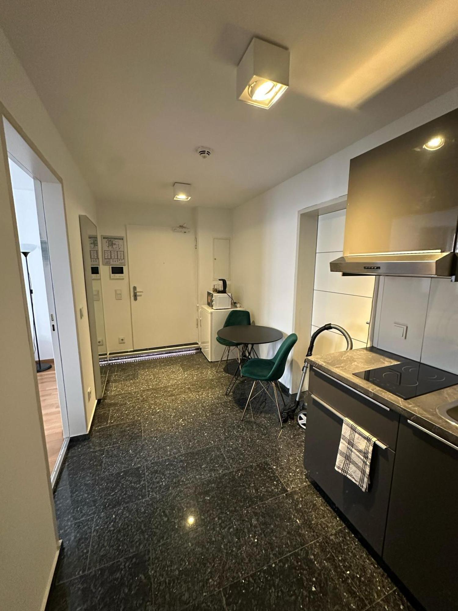 Al Nafurah Apartments München Eksteriør bilde
