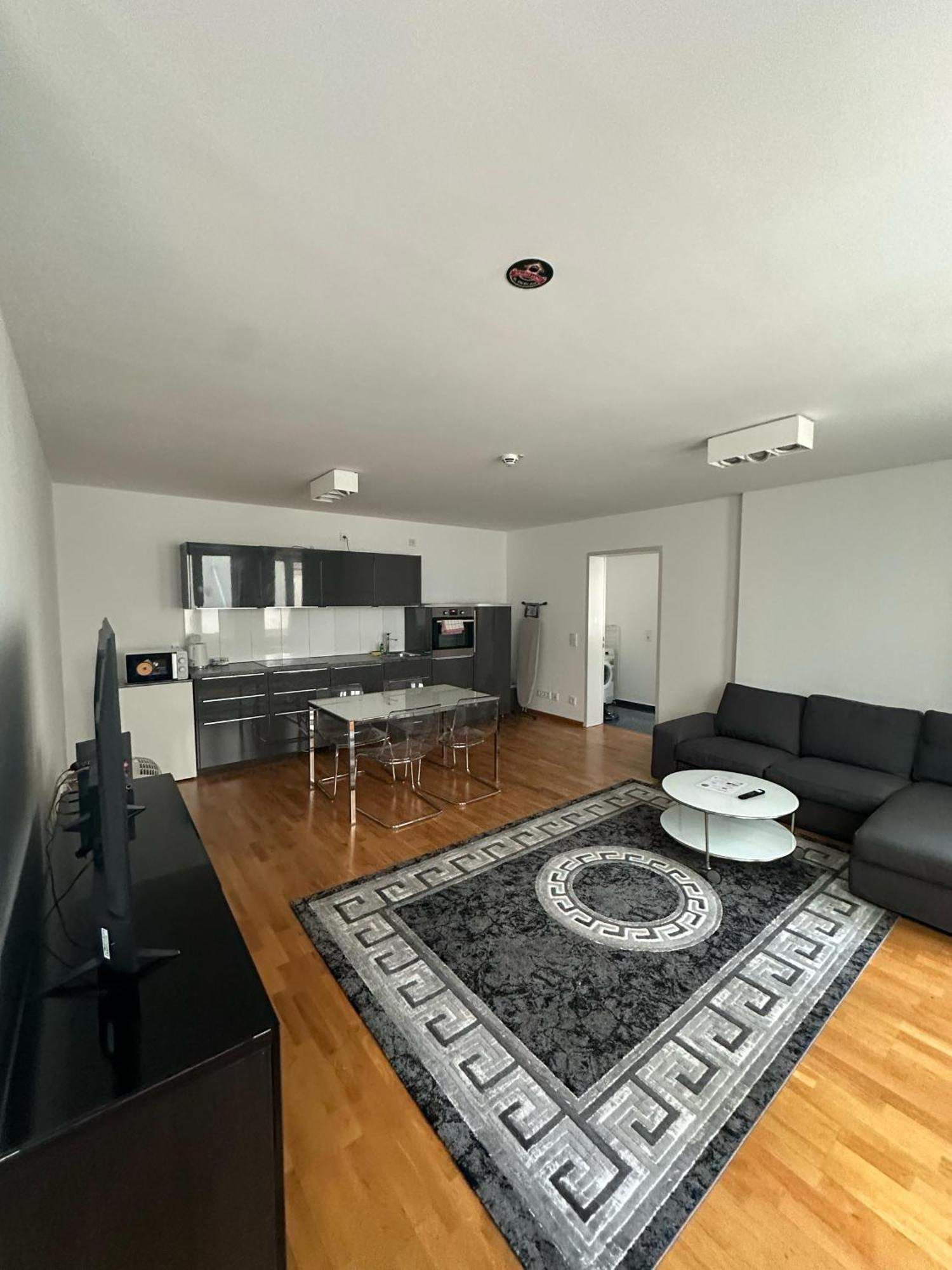 Al Nafurah Apartments München Eksteriør bilde