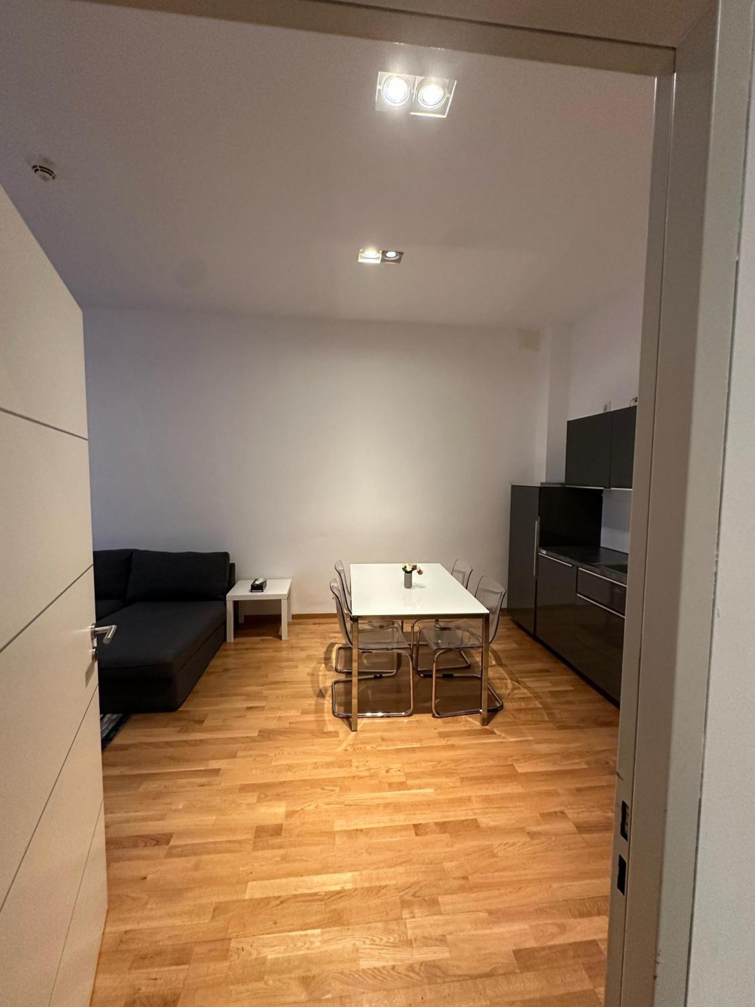 Al Nafurah Apartments München Eksteriør bilde