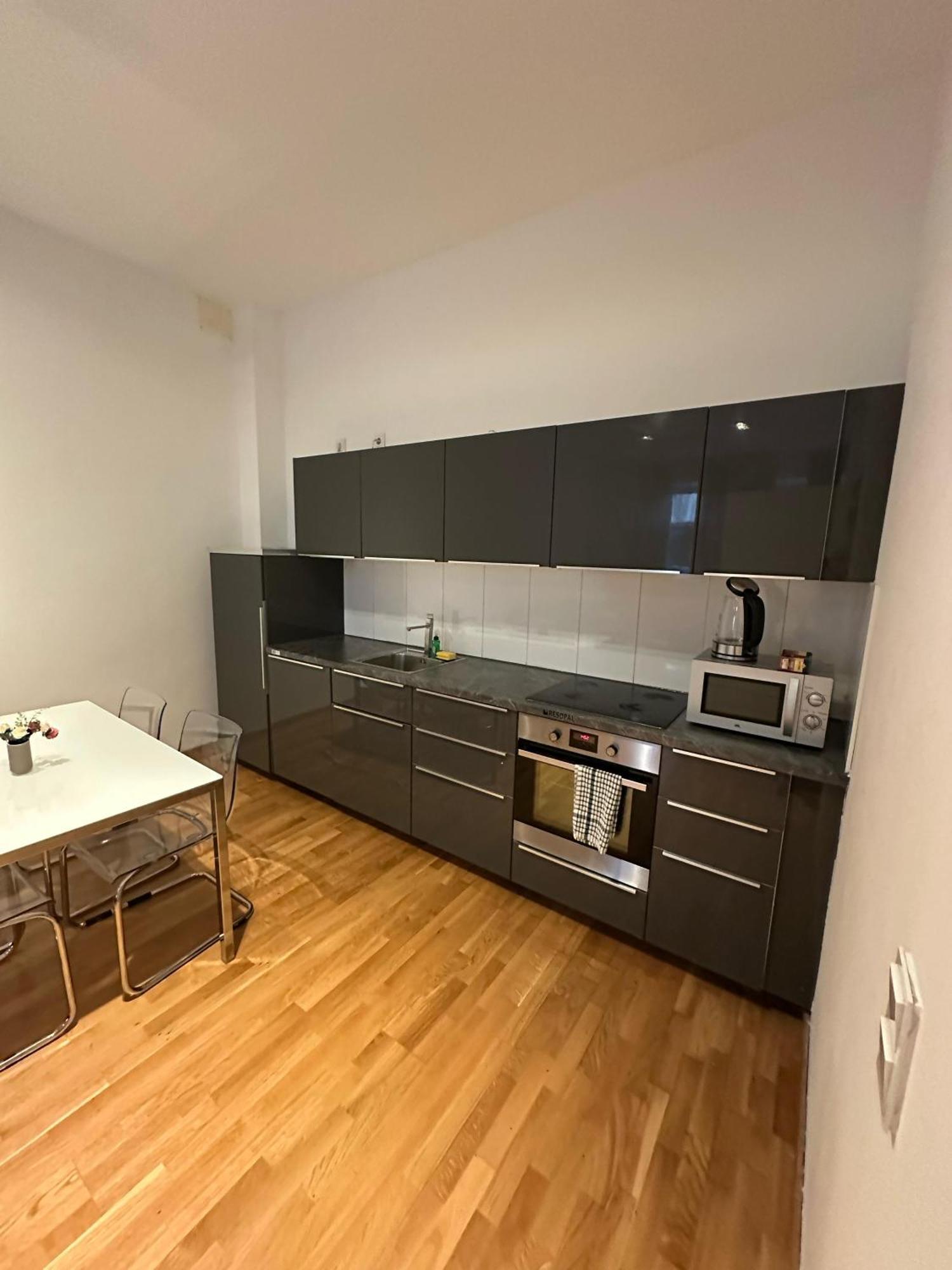 Al Nafurah Apartments München Eksteriør bilde